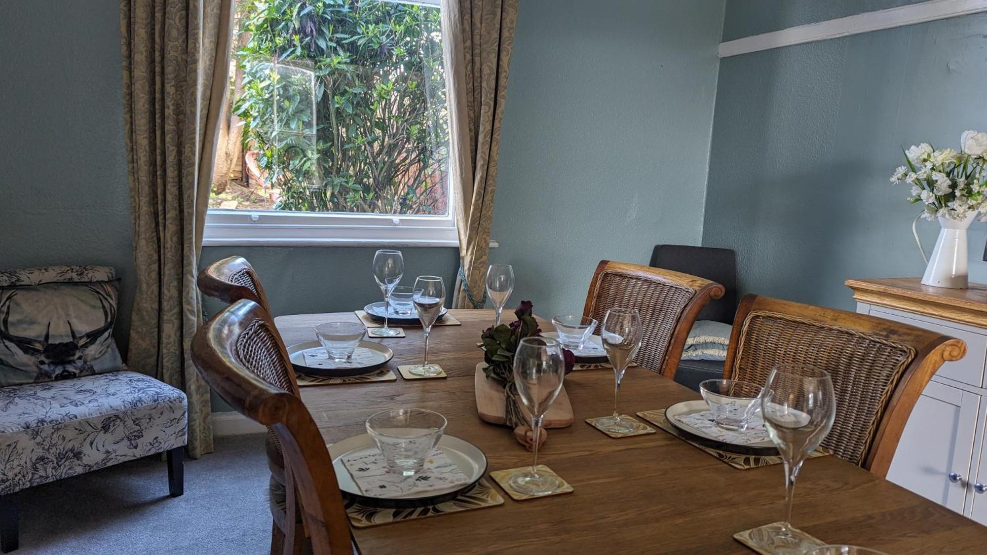 Spacious Home, By Headingley Stadium, Lgi, Leeds Arena, And The University Of Leeds Exteriér fotografie